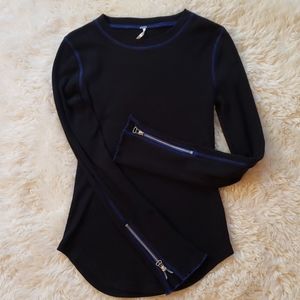 Free People Long Sleeve Zipper Ruffle Sleeve Top